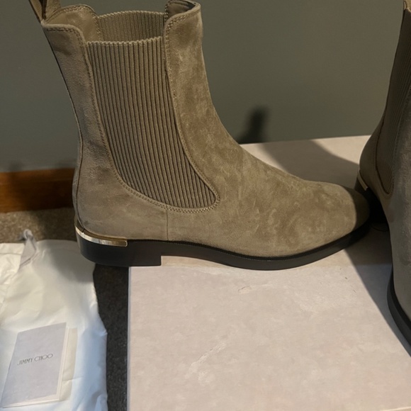 Jimmy Choo Thessaly boot - Picture 4 of 13